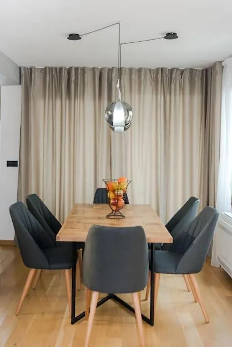 Luxury And Cozy Apartment With Lots Of Sun Burgas Bulgaria
